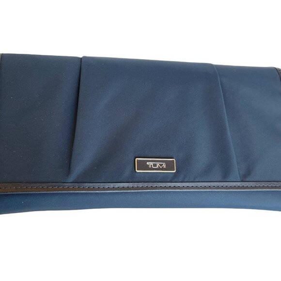 Tumi Zoe Convertible Phone Crossbody Bag/Clutch, Navy Blue Nylon - Picture 13 of 13